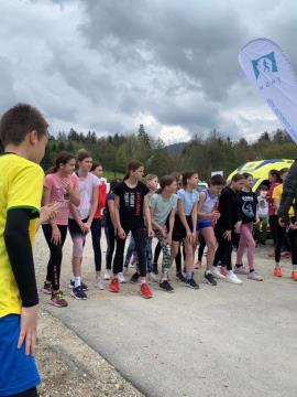 370 učenk in učencev na krosu kamniških osnovnih šol (29)